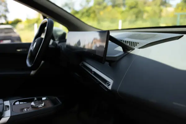BMW iX xDrive 40 Pack Desportivo 35