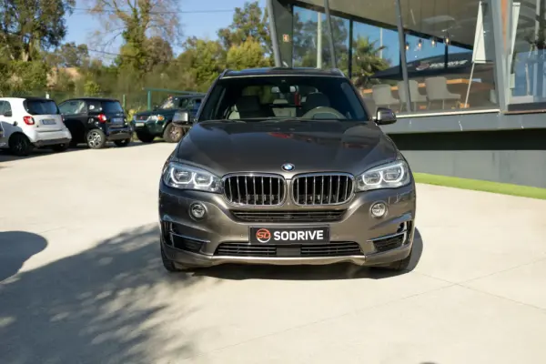 BMW X5 40e xDrive 3