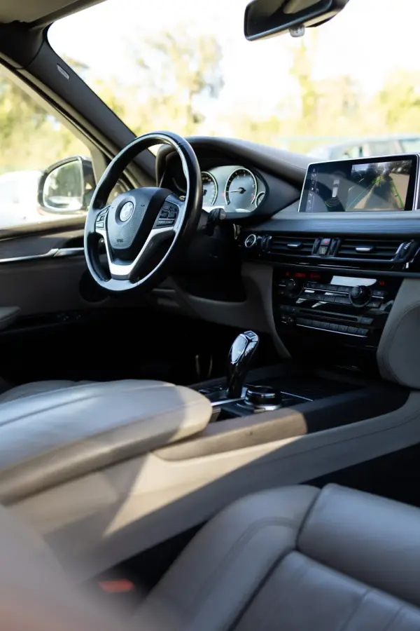 BMW X5 40e xDrive 28