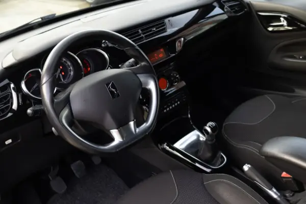 Citroen DS3 1.6 BlueHDi Be Chic 2