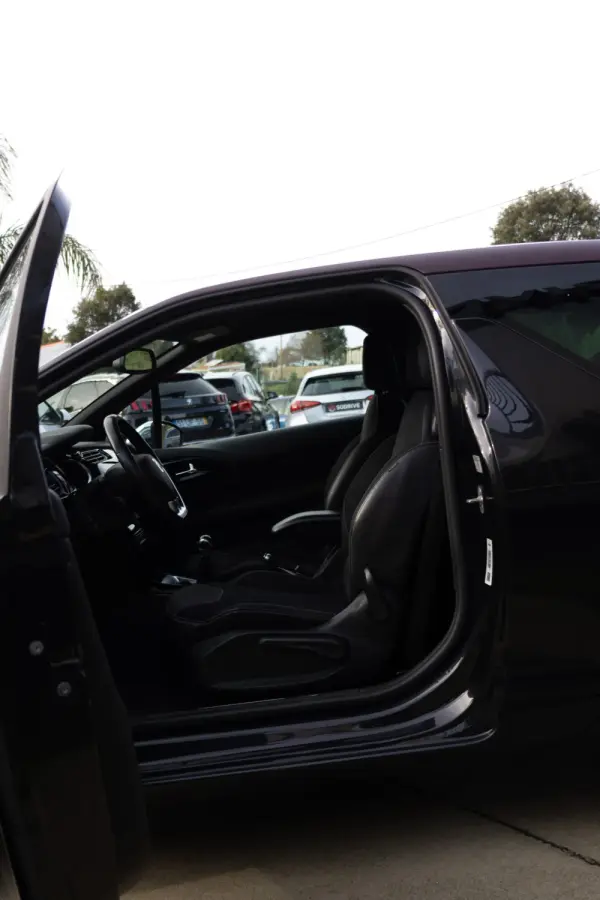 Citroen DS3 1.6 BlueHDi Be Chic 16