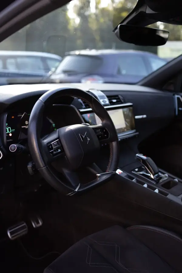 DS DS7 Crossback E-Tense Performance Line+ EAT8 20