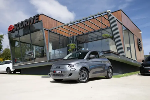 Fiat 500e 42 kWh Icon 1
