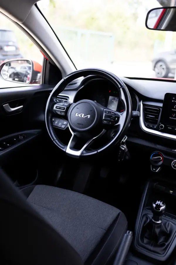 Kia Stonic 1.2 Dynamic 24