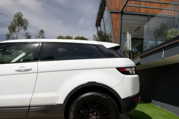 Land Rover Range Rover Evoque Coupe TD4 Dynamic 10