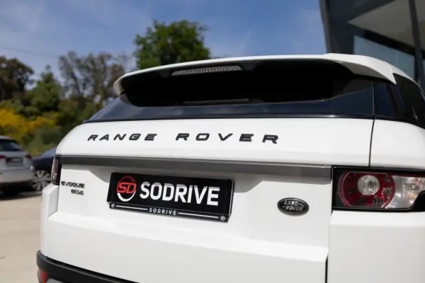 Land Rover Range Rover Evoque Coupe TD4 Dynamic 34