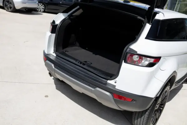 Land Rover Range Rover Evoque Coupe TD4 Dynamic 37