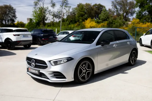 Mercedes-Benz A 180 d AMG Line Aut. 19