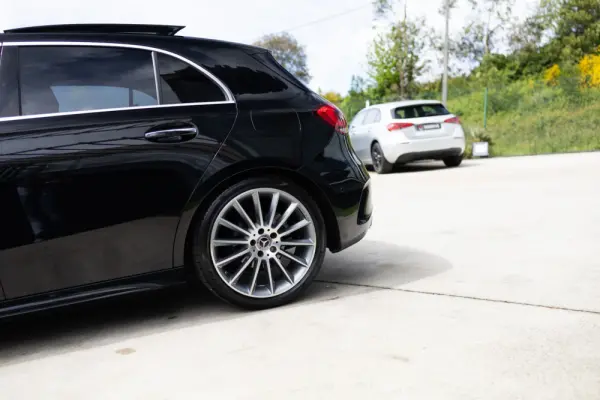 Mercedes-Benz A 180 d AMG Line Aut. 16
