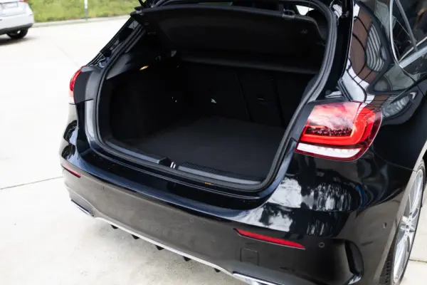 Mercedes-Benz A 180 d AMG Line Aut. 30