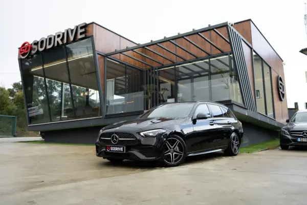 Mercedes-Benz C 300 e AMG Line 1
