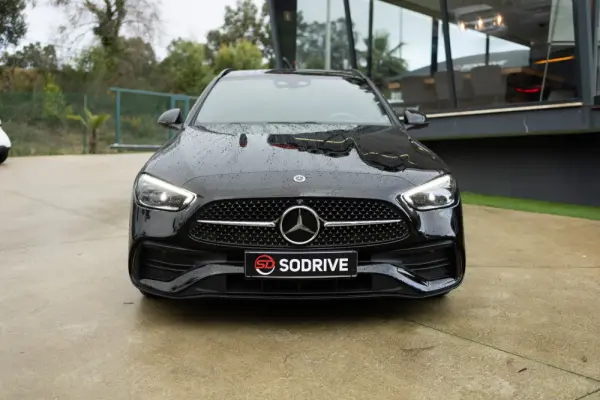 Mercedes-Benz C 300 e AMG Line 3