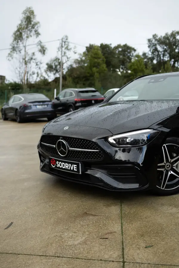 Mercedes-Benz C 300 e AMG Line 11