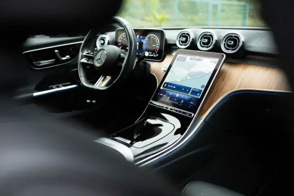Mercedes-Benz C 300 e AMG Line 23