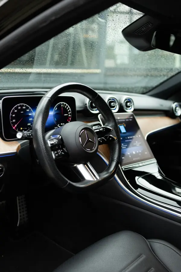 Mercedes-Benz C 300 e AMG Line 36