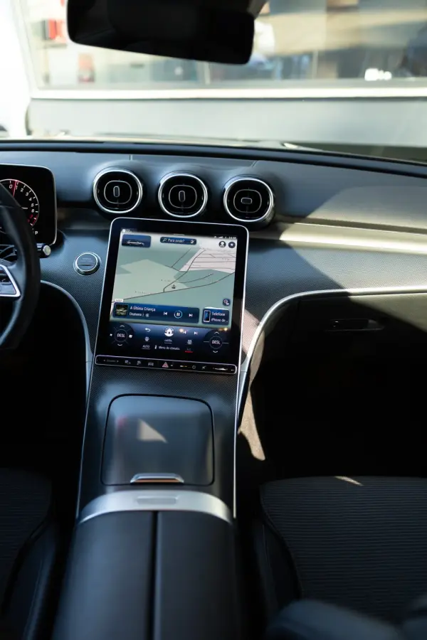 Mercedes-Benz C 300 e Avantgarde 35
