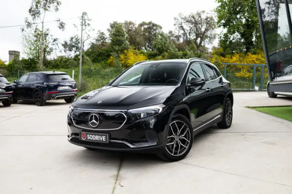 Mercedes-Benz EQA 300 4Matic Progressive 4