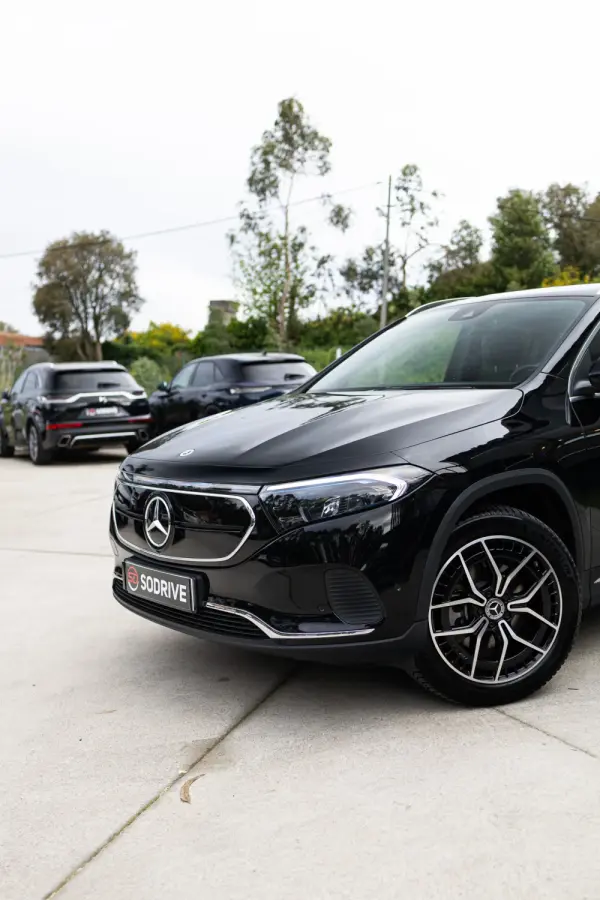 Mercedes-Benz EQA 300 4Matic Progressive 24