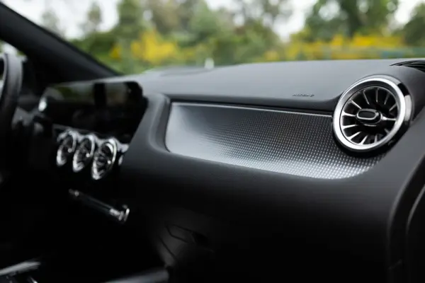 Mercedes-Benz EQA 300 4Matic Progressive 40