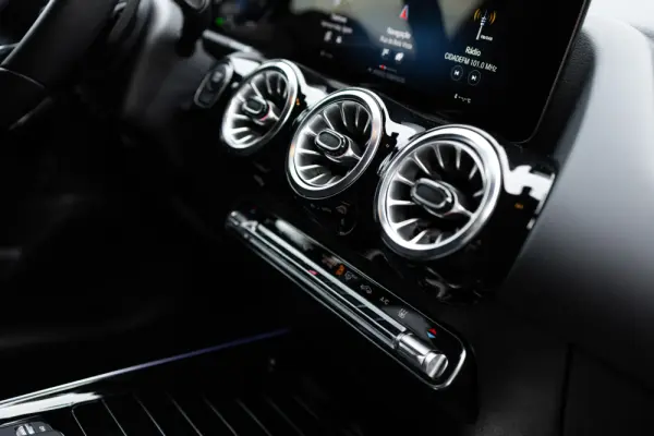 Mercedes-Benz EQA 300 4Matic Progressive 39