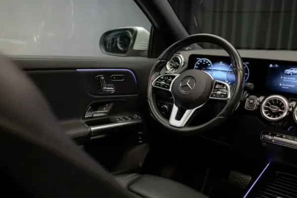 Mercedes-Benz EQA 250 Progressive 25