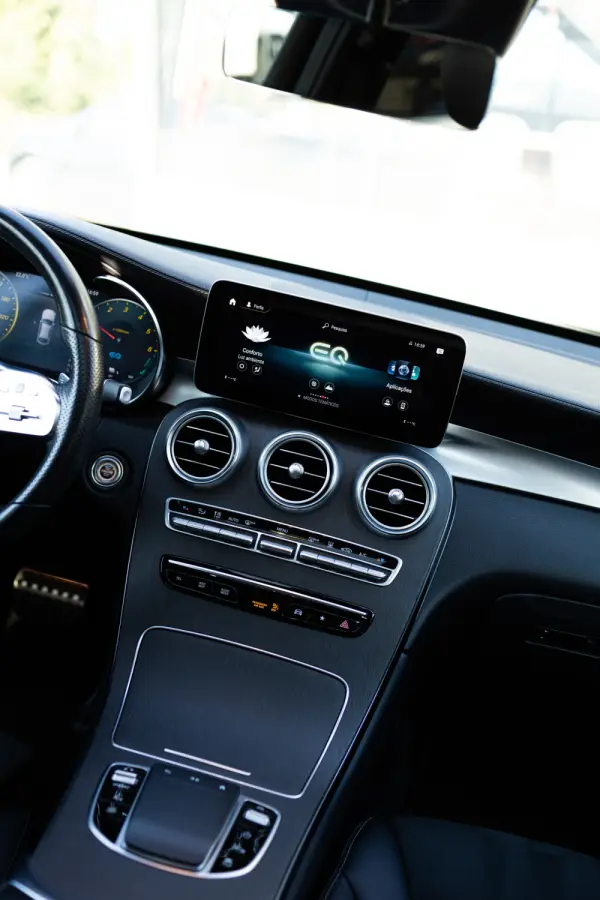 Mercedes-Benz GLC 300 de Coupé 4Matic AMG 26