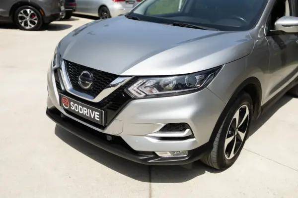 Nissan Qashqai 1.5 dCi N-Connecta 9