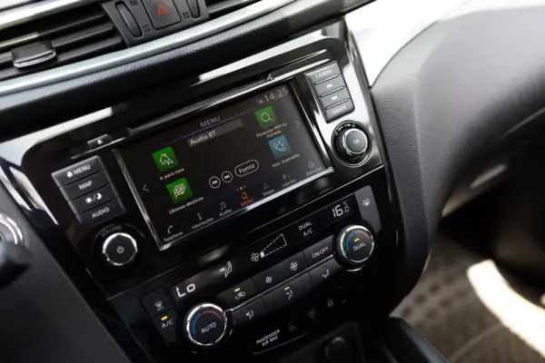 Nissan Qashqai 1.5 dCi N-Connecta 18