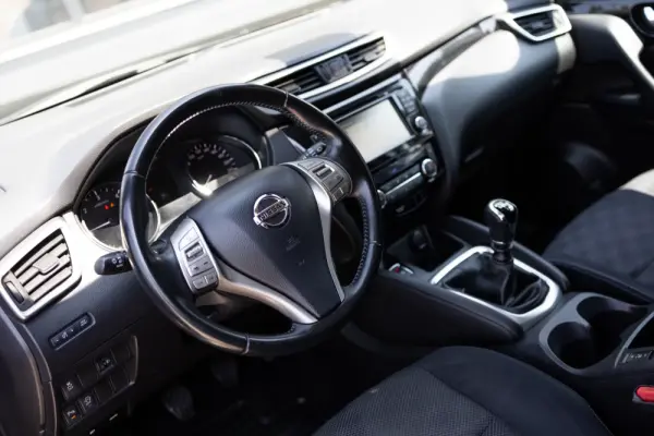 Nissan Qashqai 1.5 dCi N-Connecta 2