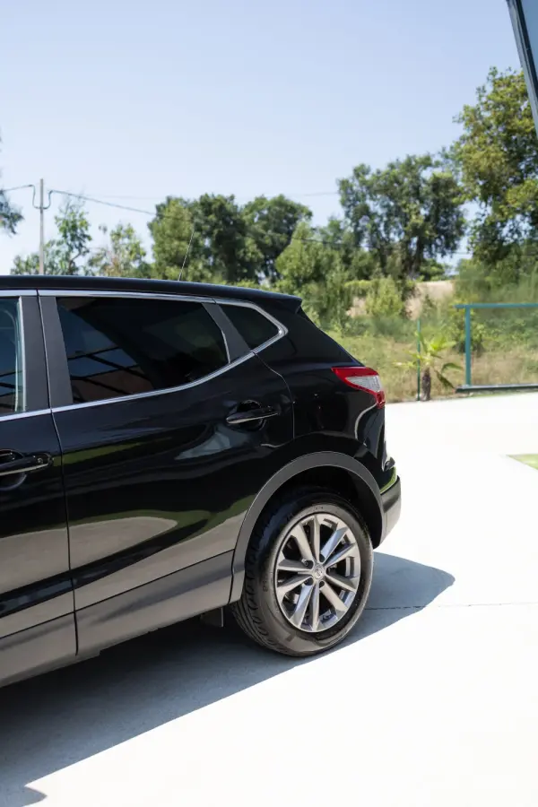 Nissan Qashqai 1.5 dCi N-Connecta 9