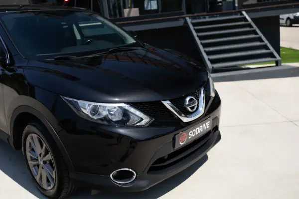 Nissan Qashqai 1.5 dCi N-Connecta 10
