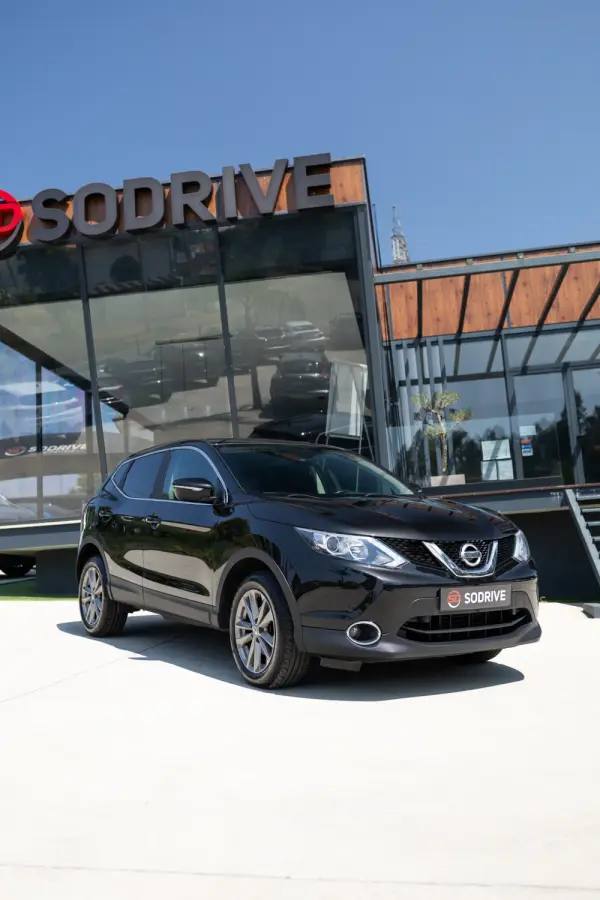 Nissan Qashqai 1.5 dCi N-Connecta 11