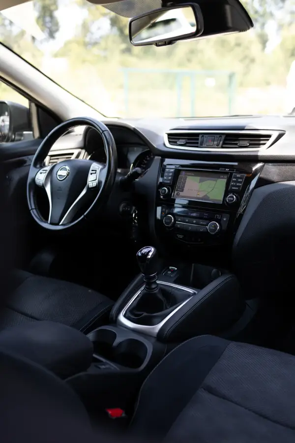 Nissan Qashqai 1.5 dCi N-Connecta 27