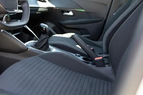 Peugeot 208 1.2 PureTech Active 24