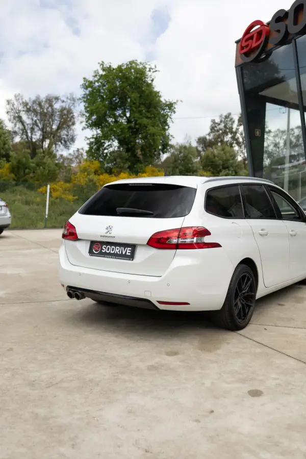 Peugeot 308 SW 1.6 BlueHDi Allure 5