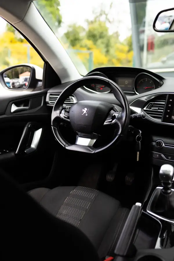 Peugeot 308 SW 1.6 BlueHDi Allure 20