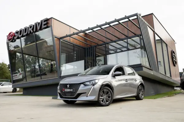 Peugeot e-208 50 kWh Allure 1