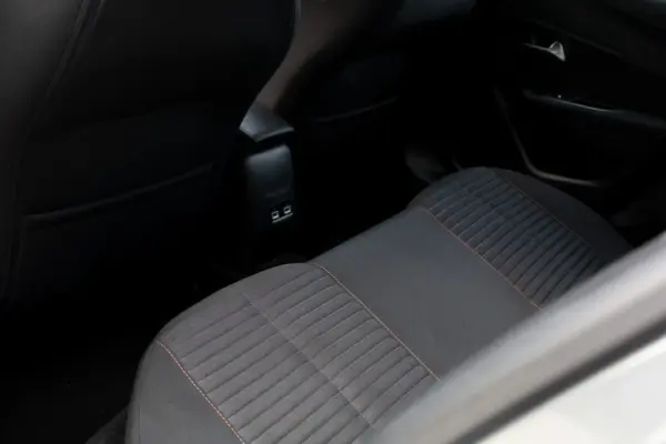 Peugeot e-208 50 kWh Allure 20