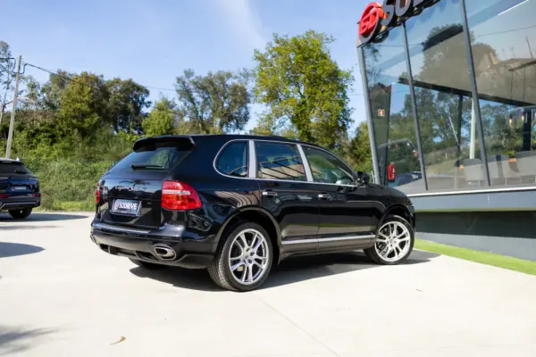 Porsche Cayenne S Tiptronic 5