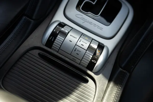 Porsche Cayenne S Tiptronic 25
