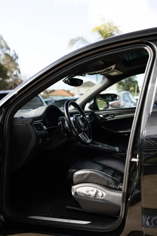 Porsche Macan S PDK 18