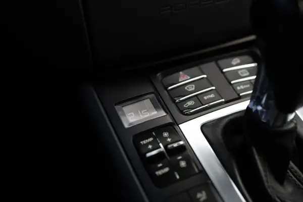 Porsche Macan S PDK 35