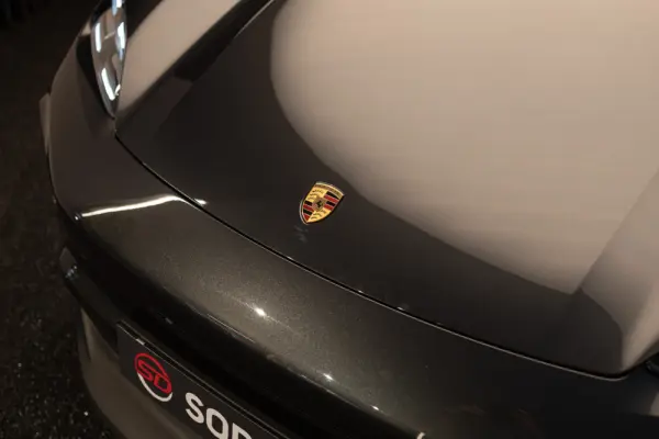 Porsche Macan Electric 4 7