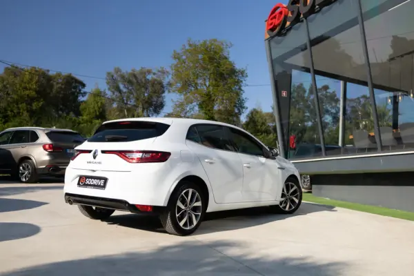 Renault Mégane 1.5 dCi Intens 5