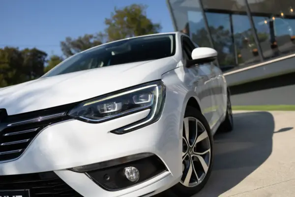 Renault Mégane 1.5 dCi Intens 9