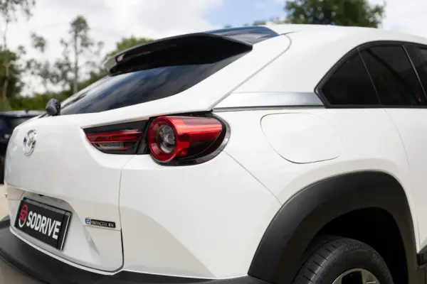Mazda MX-30 e-SKYACTIV Excellence 21