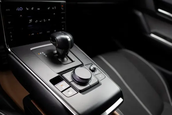Mazda MX-30 e-SKYACTIV Excellence 33