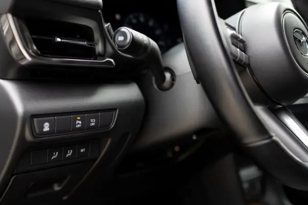 Mazda MX-30 e-SKYACTIV Excellence 34