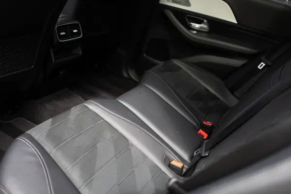 Mercedes-Benz GLE 350 de 4Matic 25