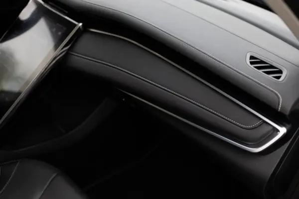 MG Marvel R 70 kWh Luxury 29